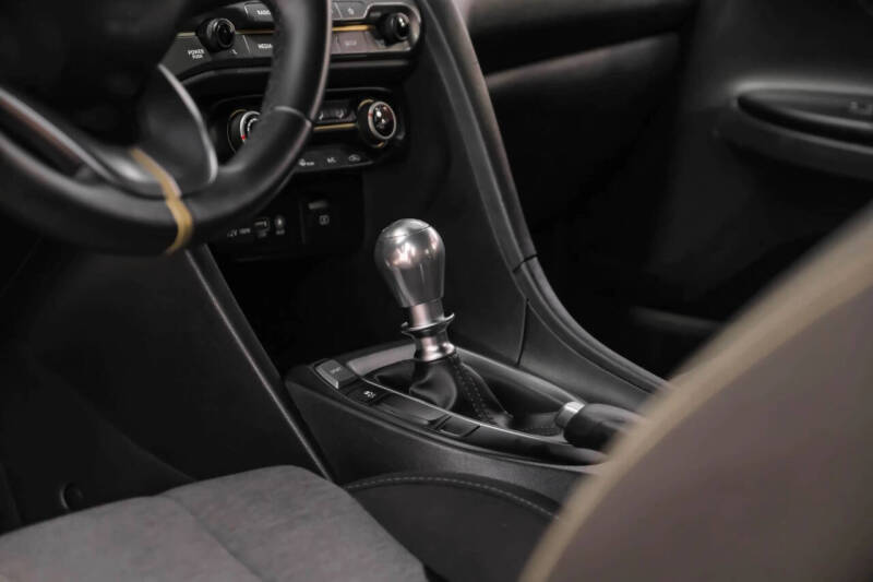 2019 Hyundai Veloster