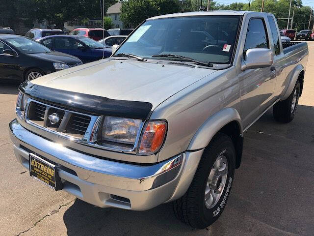 1999 Nissan Frontier XE-V6