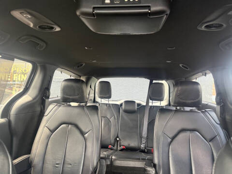 2019 Chrysler Pacifica Touring L