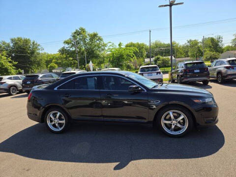 2013 Ford Taurus SHO