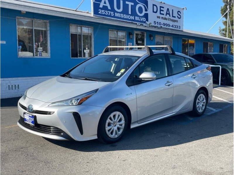 2021 Toyota Prius LE