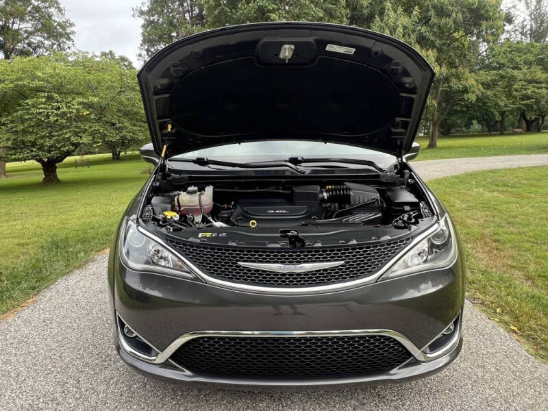 2017 Chrysler Pacifica