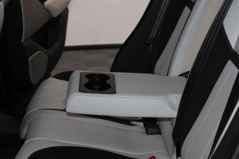 2018 Land Rover Range Rover Velar D180 R-Dynamic SE