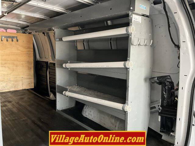 2017 Chevrolet Express 2500