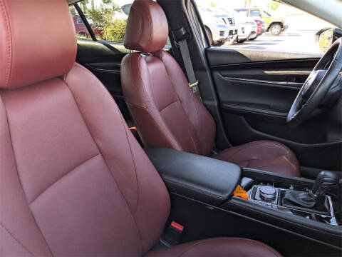 2024 Mazda Mazda3 Sedan 2.5 S Carbon Edition