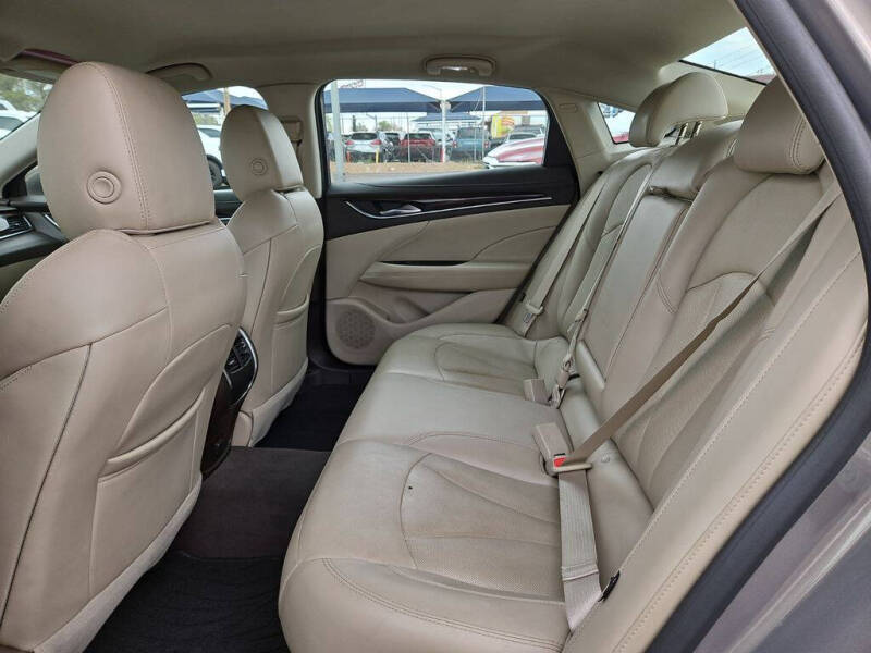 2017 Buick LaCrosse Essence