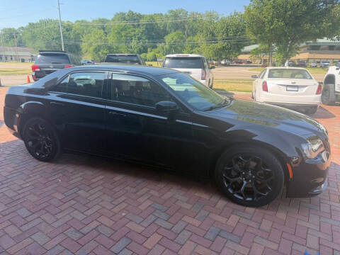 2019 Chrysler 300 S