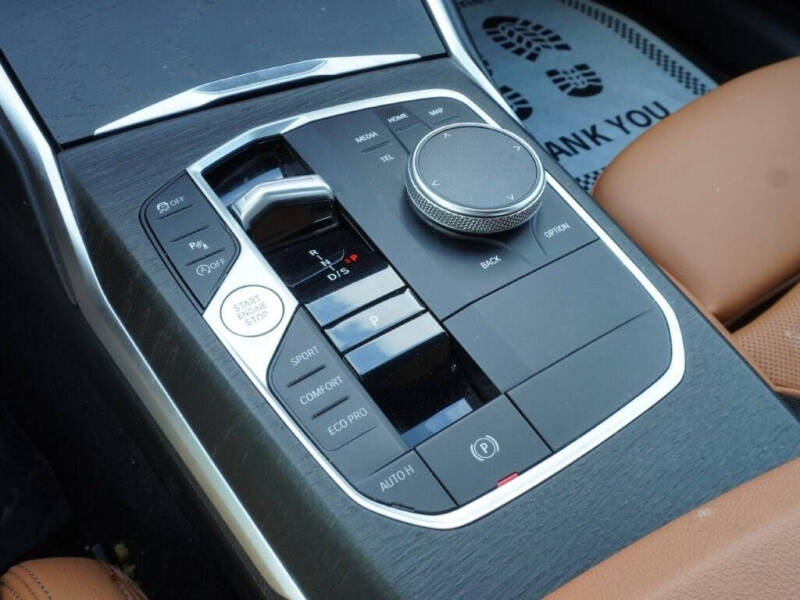 2024 BMW 3 Series 330i