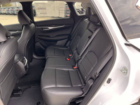 2025 Infiniti QX50 Luxe