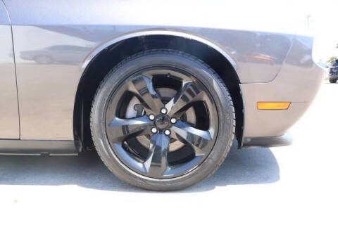 2013 Dodge Challenger SXT
