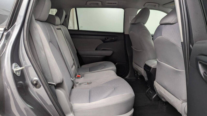 2021 Toyota Highlander L