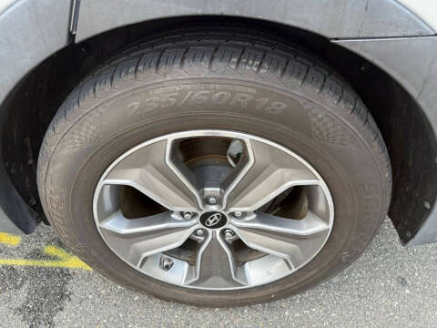 2016 Hyundai Santa Fe SE