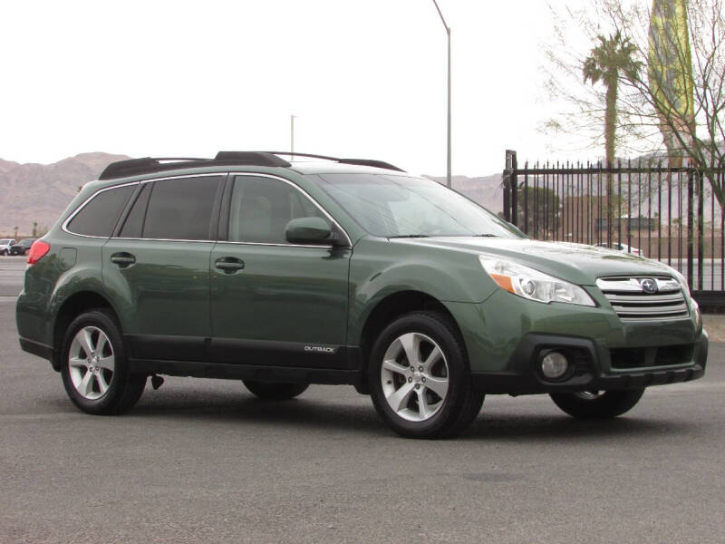 Subaru Outback's photo