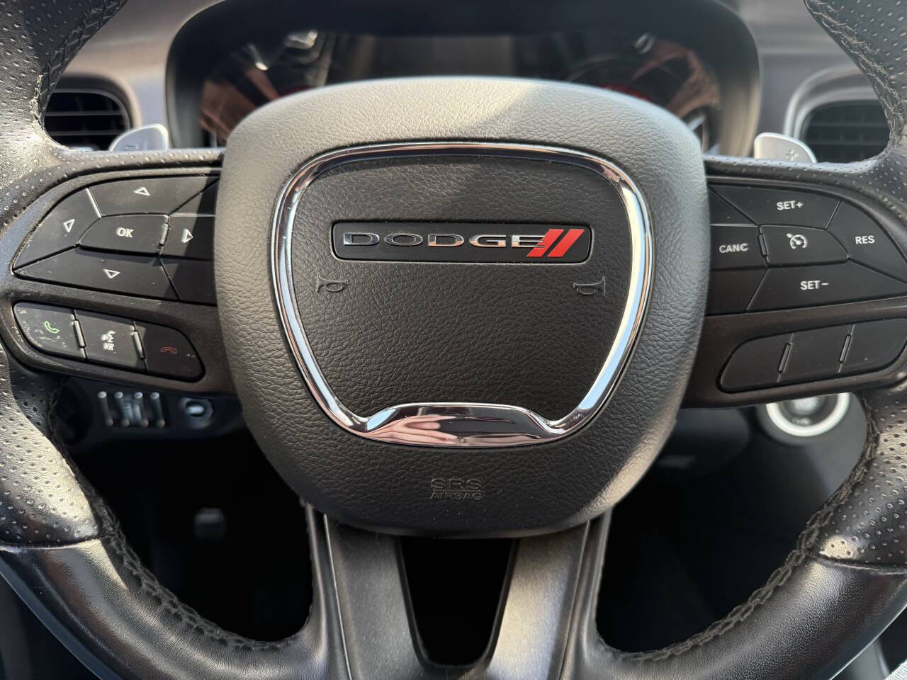 2020 Dodge Charger SXT AWD photo 19