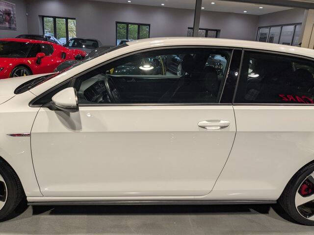 2016 Volkswagen Golf GTI S