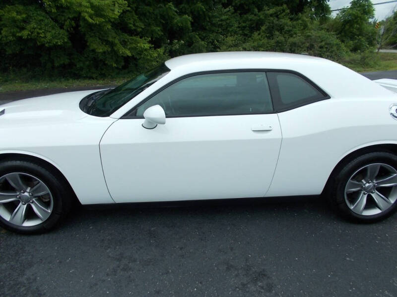 2019 Dodge Challenger SXT