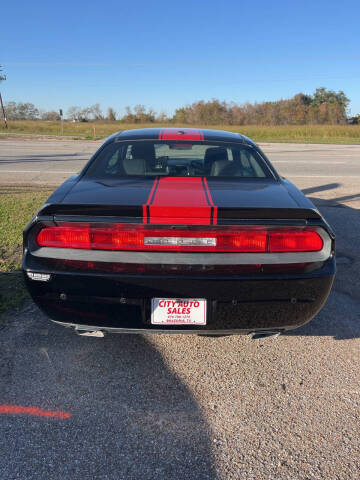 2013 Dodge Challenger SXT