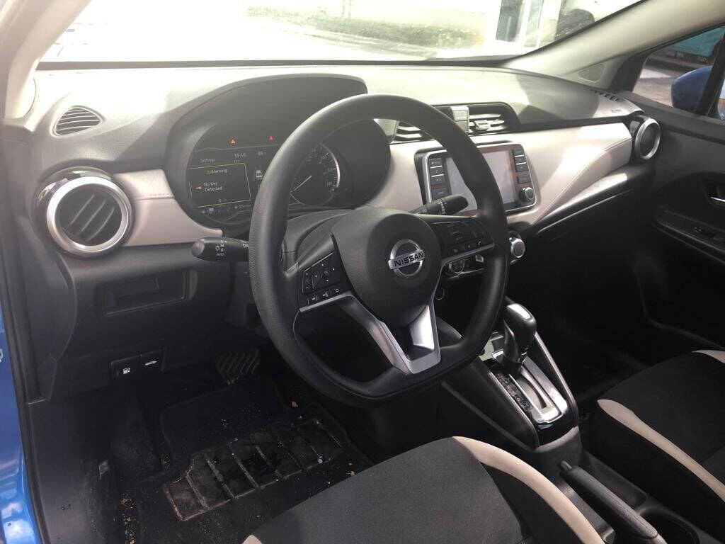 2021 Nissan Versa Sedan - $17,500
