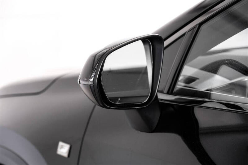 2022 Lexus NX 450h+ F SPORT Handling