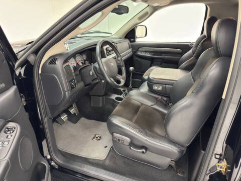 2004 Dodge Ram 1500 SRT-10