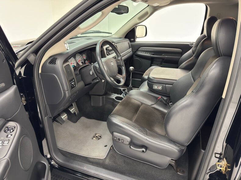 2004 Dodge Ram 1500 SRT-10