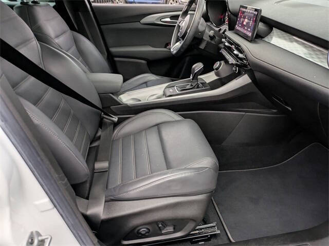 2024 Alfa Romeo Tonale Hybrid Ti