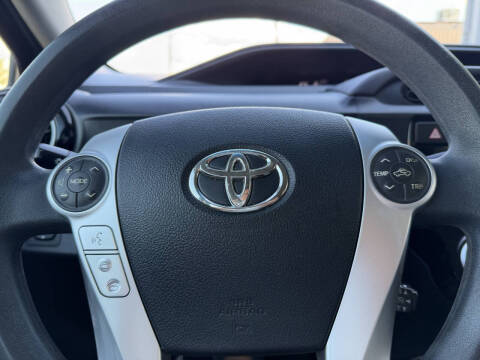 2015 Toyota Prius c Two