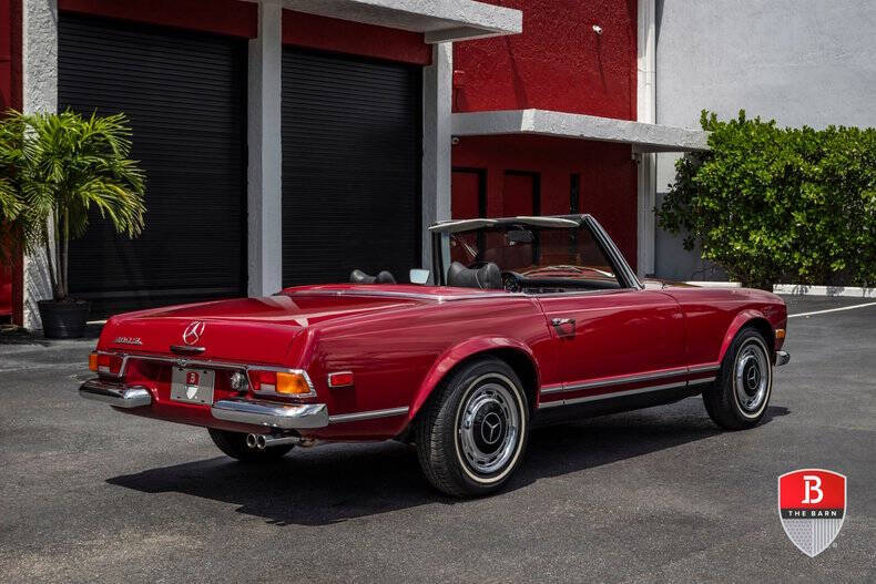 1970 Mercedes-Benz 280-Class