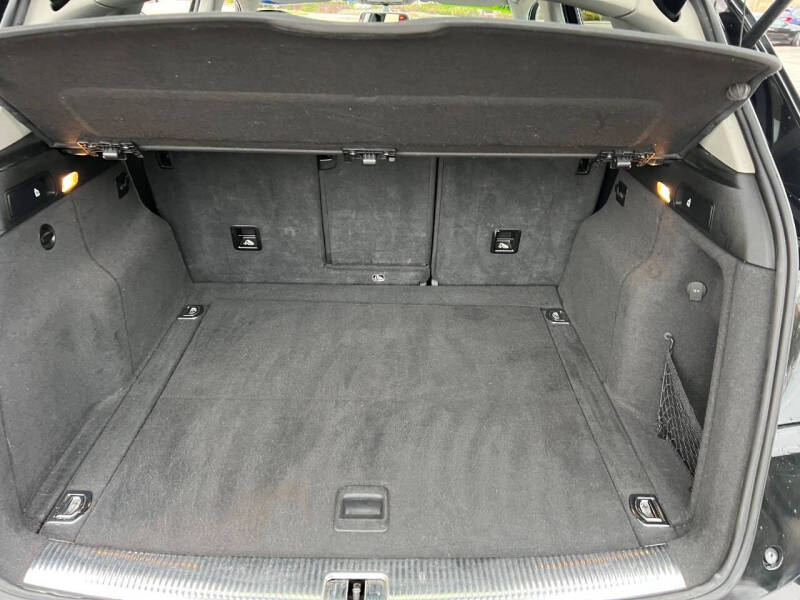 2013 Audi Q5 2.0T quattro Premium Plus