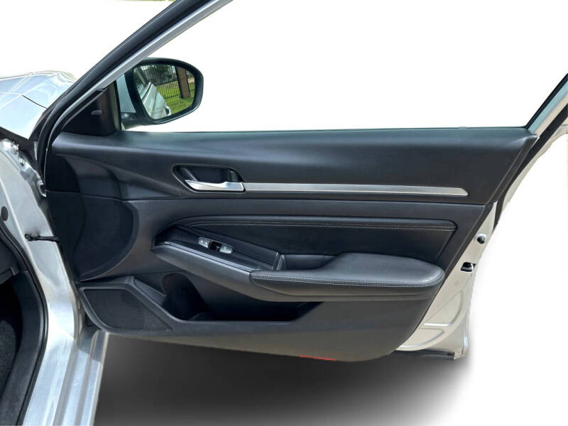 2020 Nissan Altima 2.5 SL