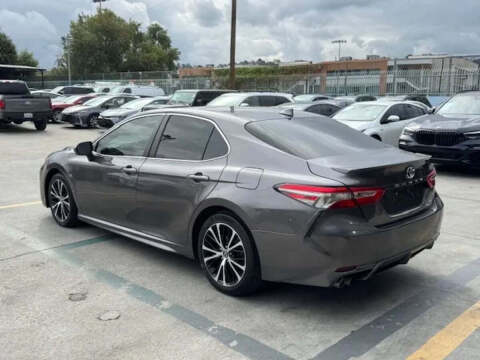 2019 Toyota Camry Hybrid