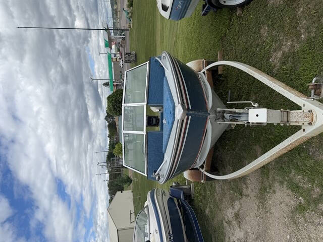 1988 Lund TYEE 1850