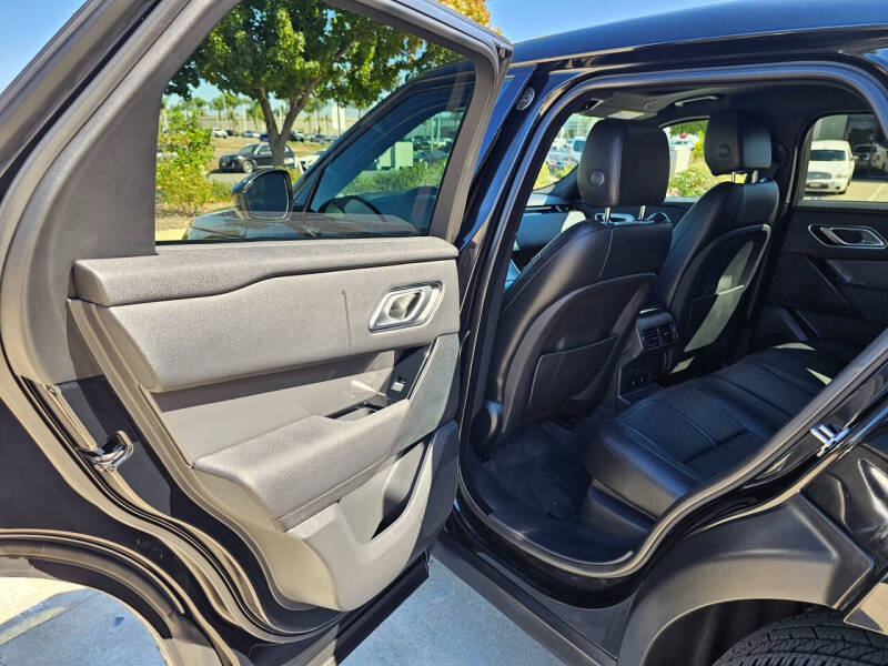 2025 Land Rover Range Rover Velar P250 Dynamic SE