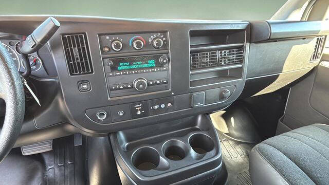 2024 GMC Savana 2500