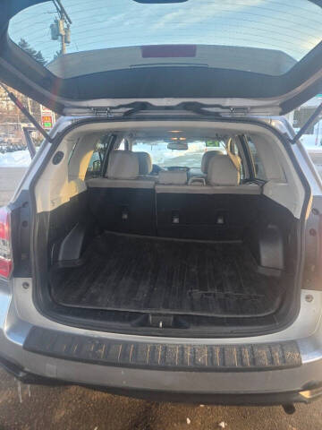 2015 Subaru Forester 2.5i Limited