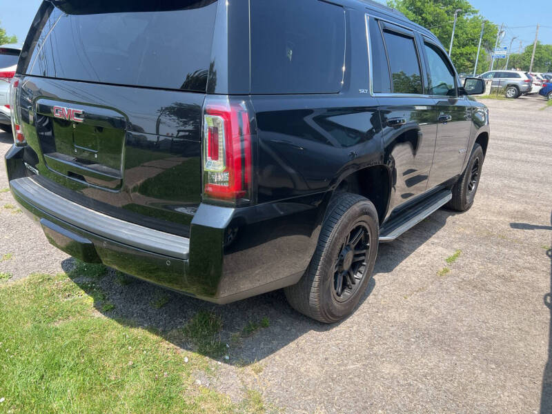 2017 GMC Yukon SLT