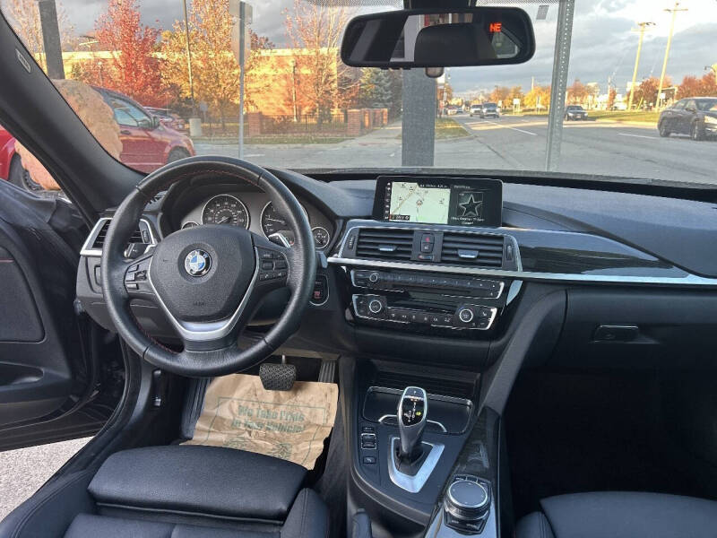 2018 BMW 3 Series 330i xDrive Gran Turismo