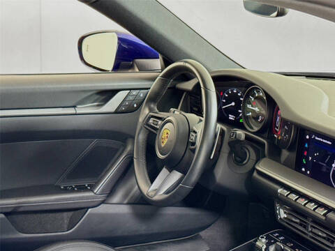 2022 Porsche 911 Carrera 4 GTS