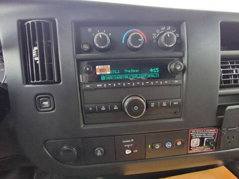 2025 Chevrolet Express 2500