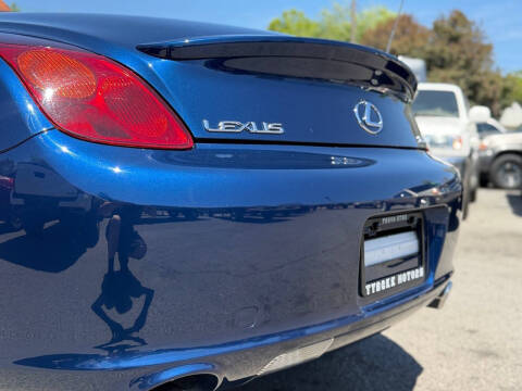 2005 Lexus SC 430