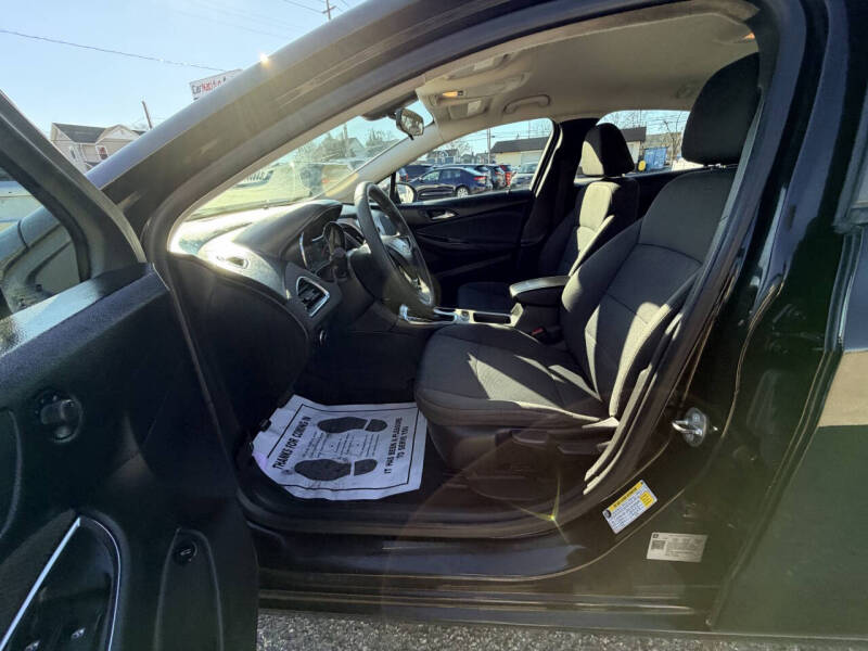 2018 Chevrolet Cruze LS Auto