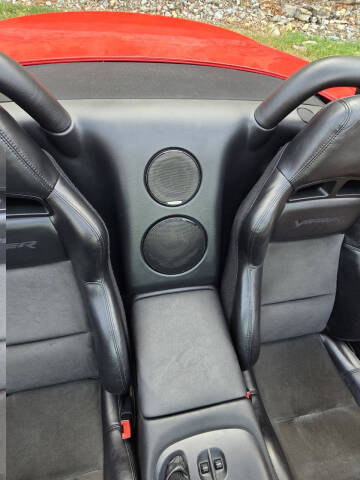 2003 Dodge Viper SRT-10