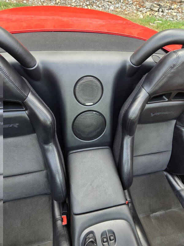 2003 Dodge Viper SRT-10