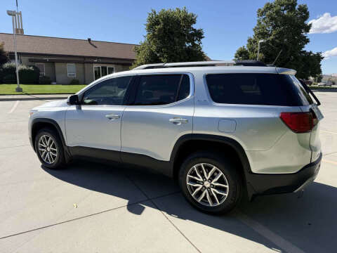 2017 GMC Acadia SLE-2