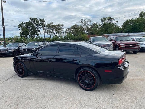 2014 Dodge Charger SE
