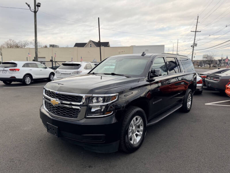 2017 Chevrolet Suburban LT