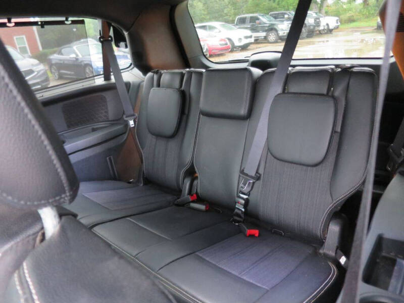 2016 Chrysler Town and Country S