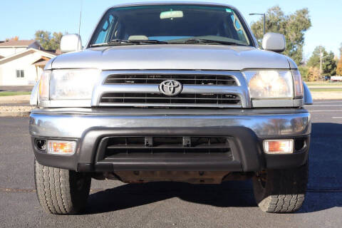 2000 Toyota 4Runner SR5