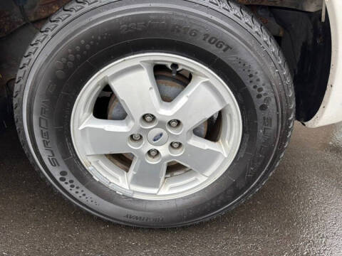 2009 Ford Escape XLT