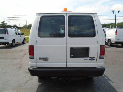 2011 Ford E-Series E-250